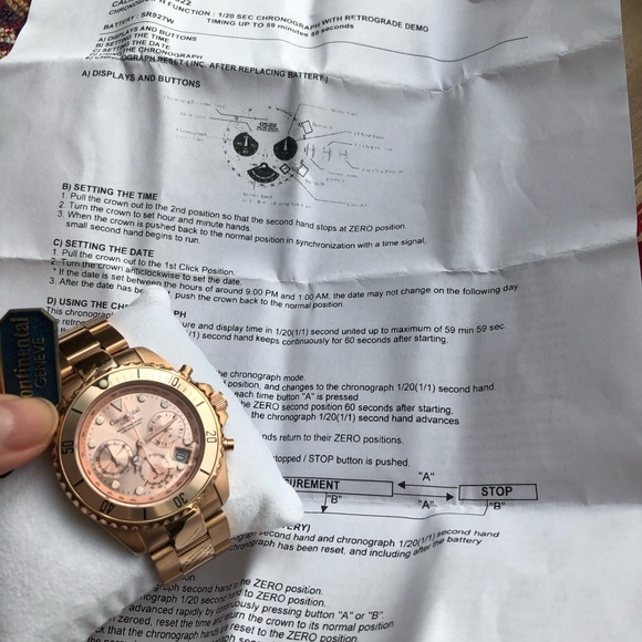 Rose gold chronograph watch - Picture 7 of 8